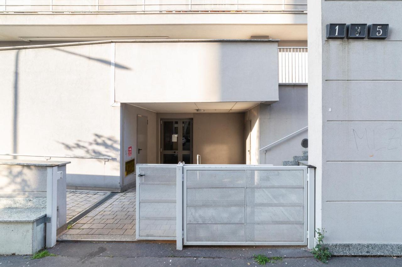 Milano Rogoredo Apt With Terrace! Apartamento Exterior foto